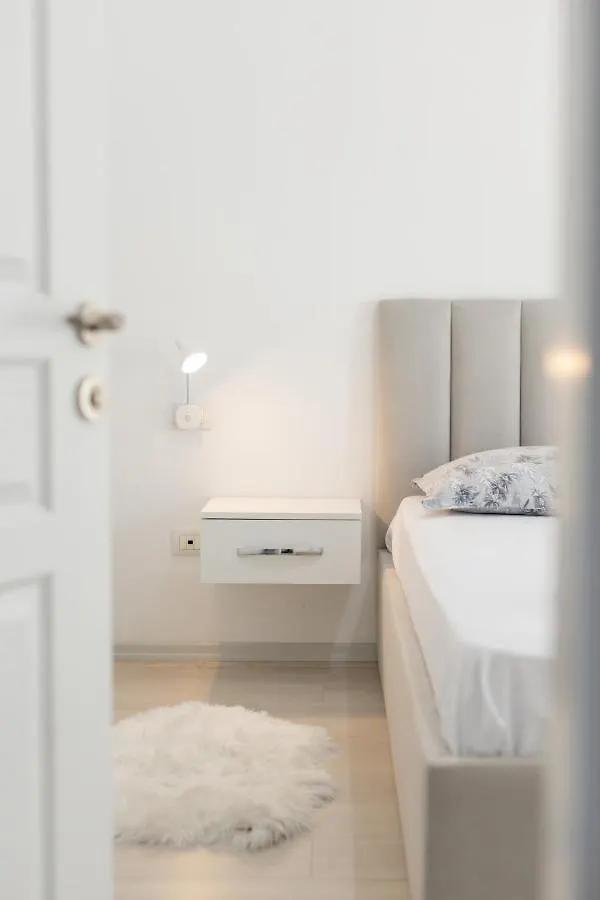 Lejlighed Top Bnb Tirana